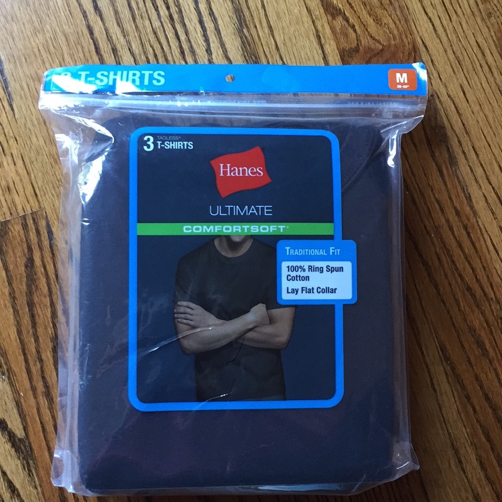 New men’s tugless T-shirt